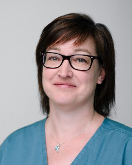 Dr. Steuer